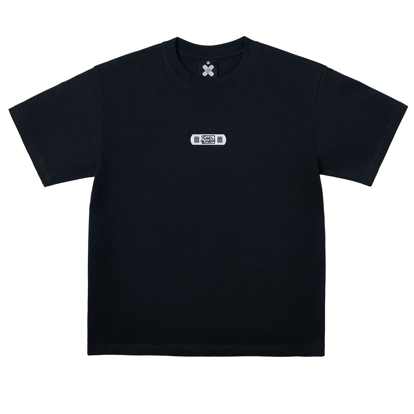 Tricou cu plasture brodat